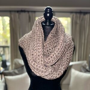 Alpaca Infinity Scarf